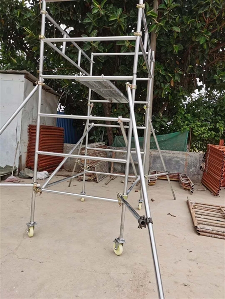 腳手架出租價格、腳輪頂托售賣及方案解析